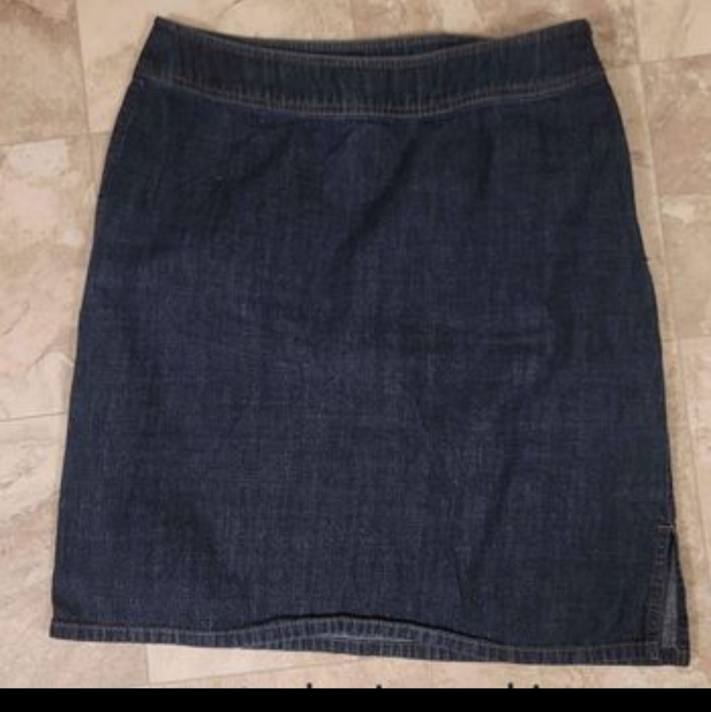 Ann taylor womens Jean skirt size 6